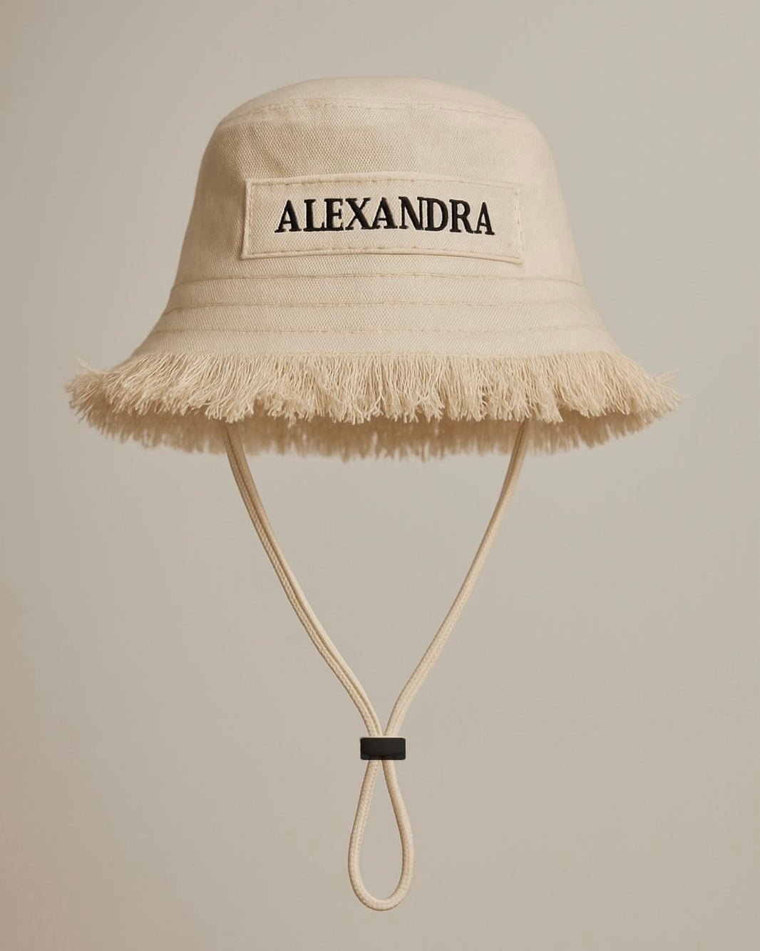BUCKET HAT