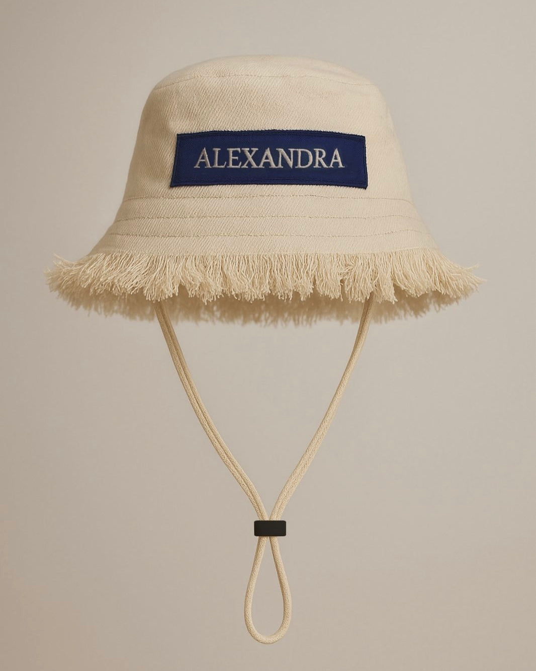 BUCKET HAT